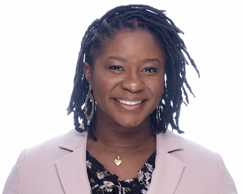Headshot Booth for Your event, Portrait Booth for your event, trade show headshot booth, conference headshot booth, booth for your conference offering headshots