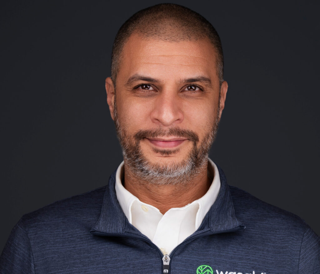 Mans headshot on what to wear for a linkedin headshot