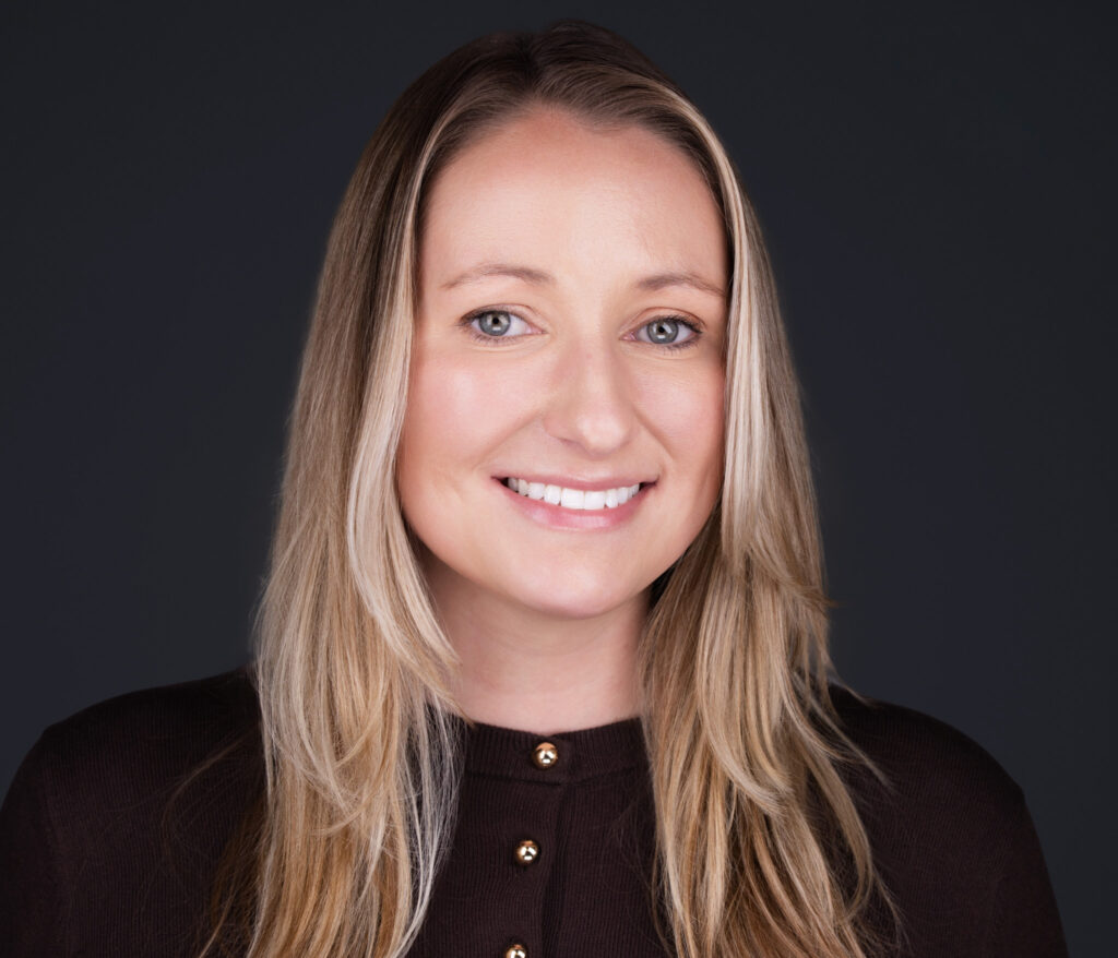 A great dallas headshot of a female | 2mm Headshots and Event Photography Professional Headshots Near You
