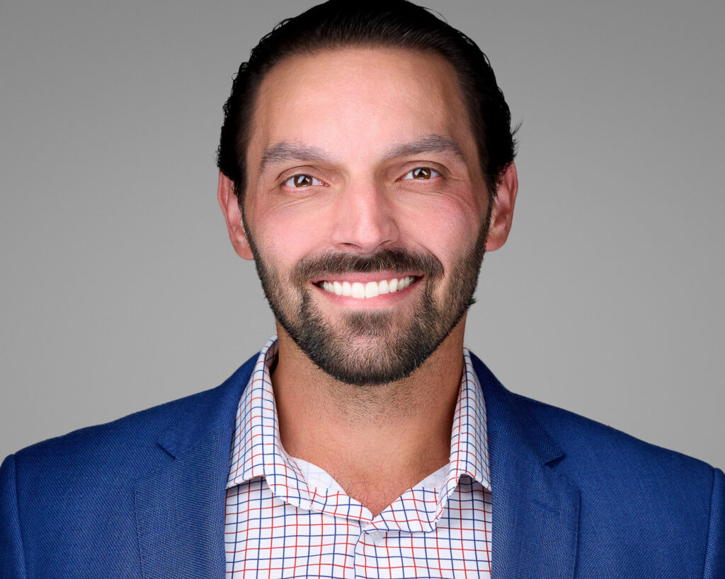 Evoto | 2mm Headshots and Event Photography Team Headshot in Dallas