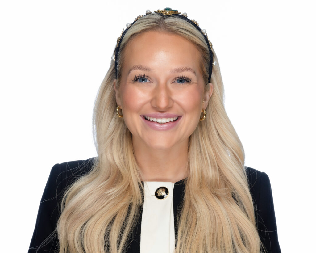 We offer great business headshots for Females | 2mm Headshots and Event Photography Team Headshot in Dallas