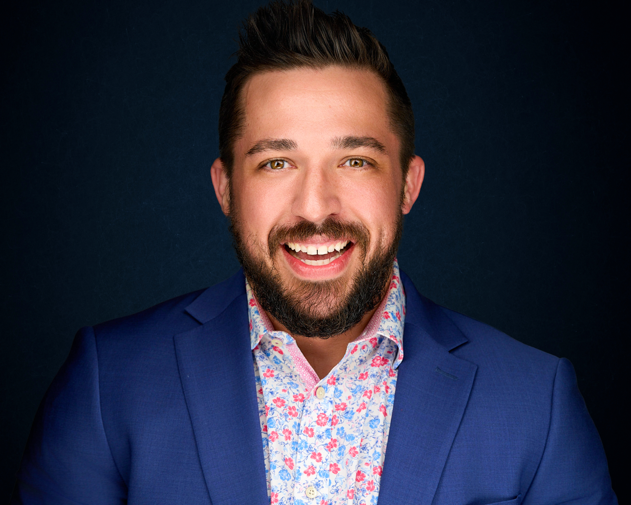 An example of a headshot that starts at 100 dollars